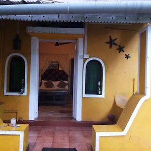 Serene Waters Homestay Goa 帕纳吉 Exterior photo