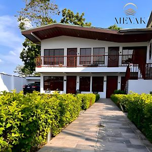 Mevak Apartments Suites La Fortuna Exterior photo