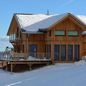 Komfortables Ferienhaus Im Ski- Und Wandergebiet Klippitztorl 沃尔夫斯堡 Exterior photo