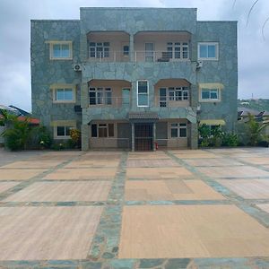 Accra Serene Apartments Exterior photo