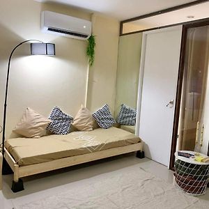 Fernhouse Affordable Cozy Central 2Br Condo Unit In Malate 马尼拉 Exterior photo