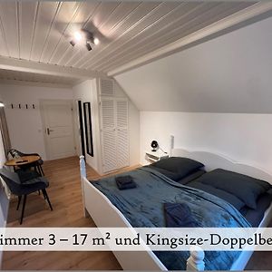 Zimmer 3 - Gastehaus Reibold 弗赖因斯海姆 Exterior photo