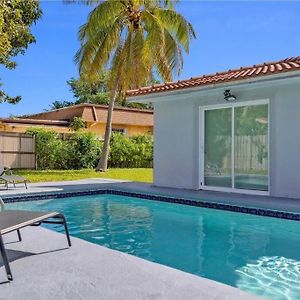 Miami Paradise-Poolside House-Centrally Located Exterior photo