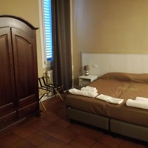 Al Tribunale - Rooms And Suites - Bolognacentrohotel Exterior photo