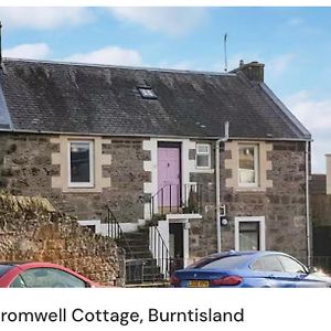 Stunning Sea Views In Central Burntisland 本泰兰 Exterior photo