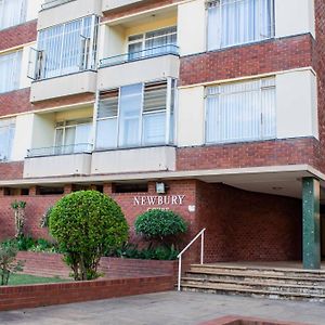 Remarkable 2-Bed Apartment In 哈拉雷 Exterior photo