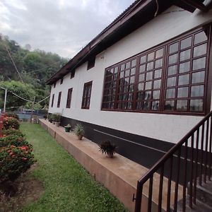 Shriya'S Nirvana Inn 古瓦哈提 Exterior photo