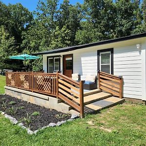 Berta'S Cottage Swannanoa Exterior photo