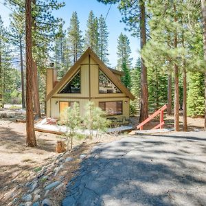 Classic South Lake Tahoe Cabin With Deck! Exterior photo
