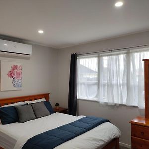 Sriprasar - Affordable Vacation Rental For Families & Groups - Central Location Close To Airport And Cbd 奥克兰 Exterior photo