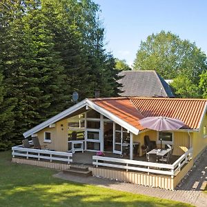 Stunning Home In Tranekr With Sauna Tranekær Exterior photo