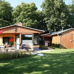 Comfortable Holiday House Near Lake Kummerow Neukalen Exterior photo