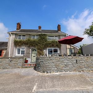 LlanwnenAberdauddwr别墅 Exterior photo