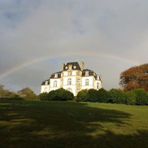Chateau De Locqueran 普卢伊内克 Exterior photo