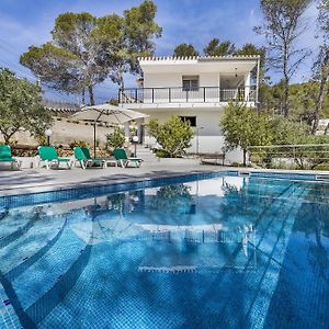 Quiet Villa In Nature Near Sitges Olivella Exterior photo