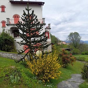 Appartamento Con Vista Lago Madonna Del Sasso Exterior photo