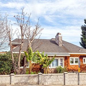 Beautiful Spacious Victorian Garden Oasis Central, Gated, Deck, Bbq 圣拉斐尔 Exterior photo