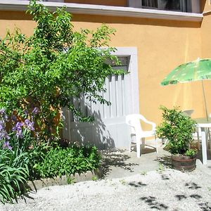 Appartement D'Une Chambre A Salins Les Bains Exterior photo