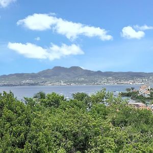 Appartement D'Une Chambre Avec Vue Sur La Mer Terrasse Amenagee Et Wifi A Les Trois Ilets A 1 Km De La Plage Exterior photo