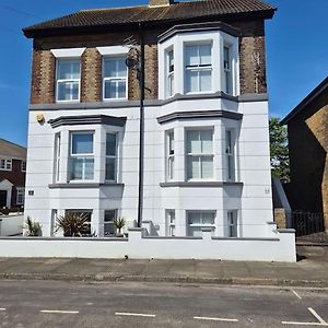 Union House-Exceptional Coastal Home In The Heart Of Deal KENT Exterior photo