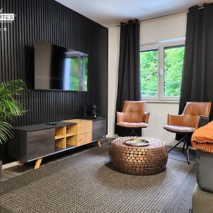 Black Label Suites - Frankfurt-Airport - Studio Apartment 陶努斯山边的霍赫海姆 Exterior photo