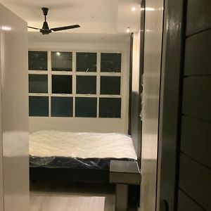 Modern, Cozy 2-Bedroom Apartment 馬累 Exterior photo
