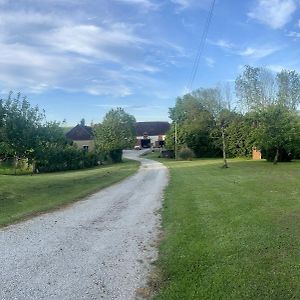 La Maison Du Retour Aux Sources Montigny-les-Monts Exterior photo