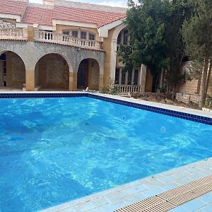 Abu Zeira Vila Aelat Fkt - Sida Krir - Kharg Alkra Alsiahia - Bahra Altriq酒店 Exterior photo