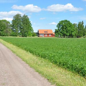 Awesome Home In Kristinehamn With Kitchen Edet Exterior photo