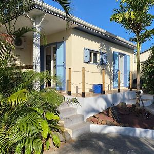 Maison Creole Avec Piscine, Vue Ocean Et Jardin Luxuriant, Proche Plage Grand'Anse - Fr-1-786-7 Petite Île Exterior photo