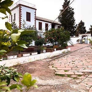 Finca Los Cardenes Molino Aceite De 1911 蒙托罗 Exterior photo