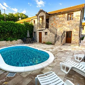 Romantic Stone House With A Pool Zmijavci Exterior photo