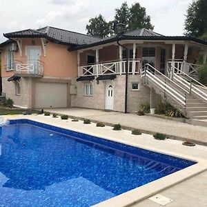 Villa Elma 塞拉耶佛 Exterior photo