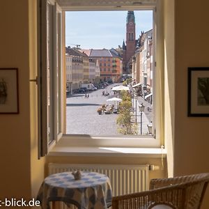 Marktblick - Ferienwohnungen Laum 阿尔滕堡 Room photo