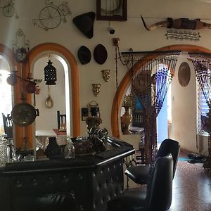 Mendoza'S Guest House 圣安娜 Room photo