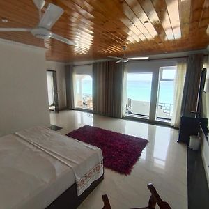 Sellamah Beach Hotel 亭可马里 Room photo