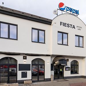 Prostějov Penzion Fiesta酒店 Exterior photo