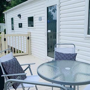 Wl56 - Amazing Cosy Three Bedroom Mobile Home With Decking Haggerston Castle Holiday Park - Entertainment Passes Not Included! 特维德上游的贝里克 Exterior photo