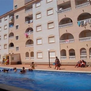 2 Bedrooms Apartment With Shared Pool And Balcony At Torrevieja 阿利坎特 Exterior photo