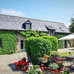 Saint-HélenLe Pigeonnier, In The Grounds Of The Manor House别墅 Exterior photo