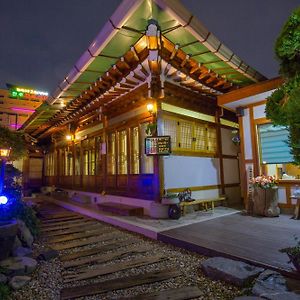 Ddlanchae Hanok Stay - Main House 全州市 Exterior photo