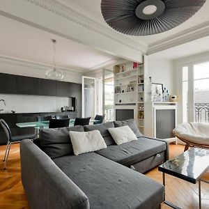 Elegant Appartement Avec Balcon Au Coeur Du Marais 巴黎 Exterior photo