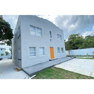 Cozy Duplex Near Wynwood & Beach 迈阿密 Exterior photo