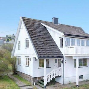 霍尔滕Familievennlig Med Hage Og Fjordutsikt公寓 Exterior photo