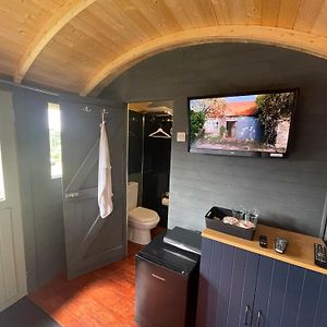 Jackdaws Shepherds Hut Epwell Exterior photo