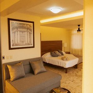 Suite Elegante En La Ciudad - Marques Suites 特帕蒂特兰 Exterior photo