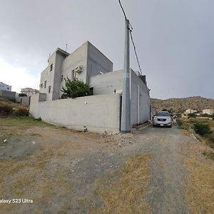 Suq al IthnaynOadi Alhama Bni Kber Bni Oalbh公寓 Exterior photo