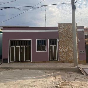 Casa Com 2 Quartos Para Temporada Em Sao Thome Das Letras São Tomé das Letras Exterior photo