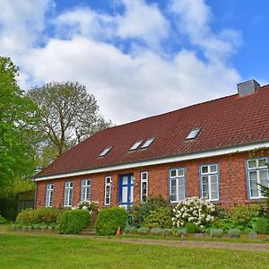 Ferienwohnung Im Gutshaus Schulenbrook Metelsdorf Exterior photo