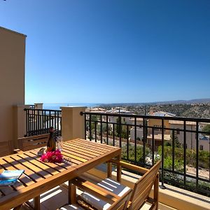 Sea View And Sunset View, Beautifully Appointed Apartment, Sophia Bj12, Aphrodite Hills Resort Paphos Exterior photo